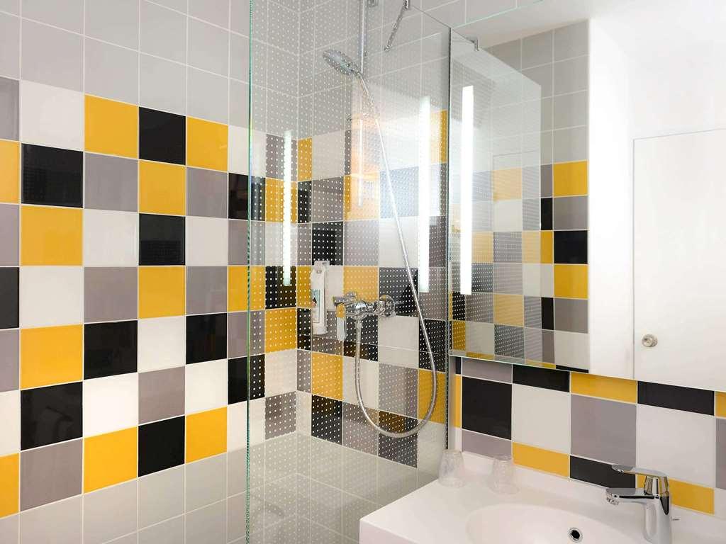 Hotel Ibis Styles Caen Centre Historique Zimmer foto